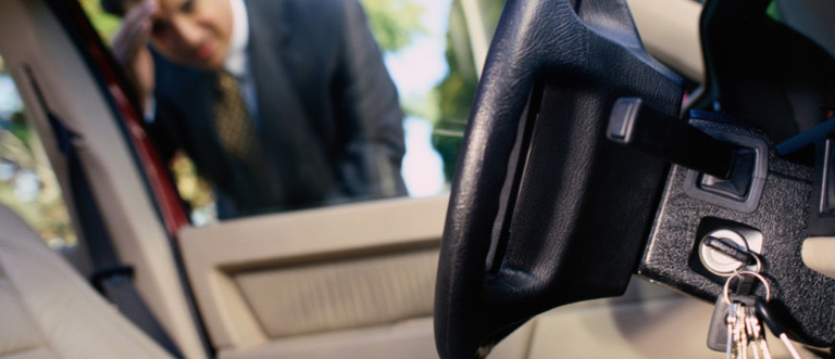 24 hour car locksmith in Vineyard